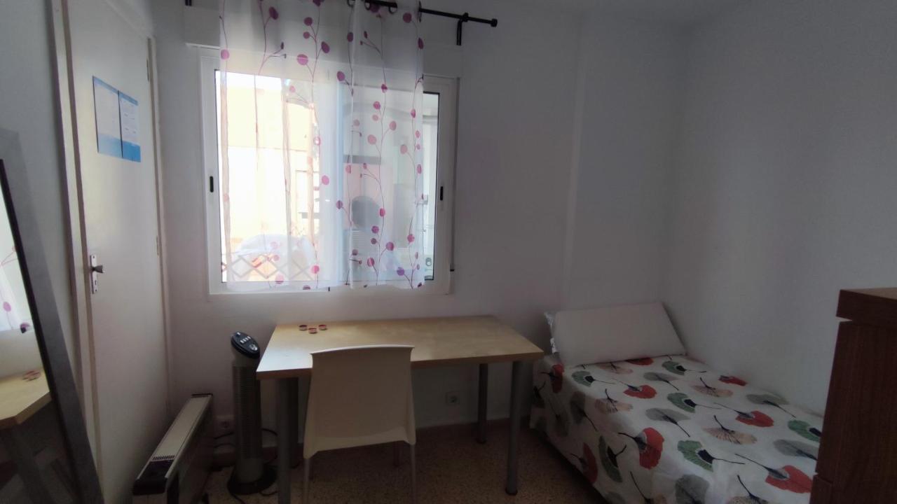 Habitaciones En Alquiler En Piso Compartido Valencia Phòng bức ảnh